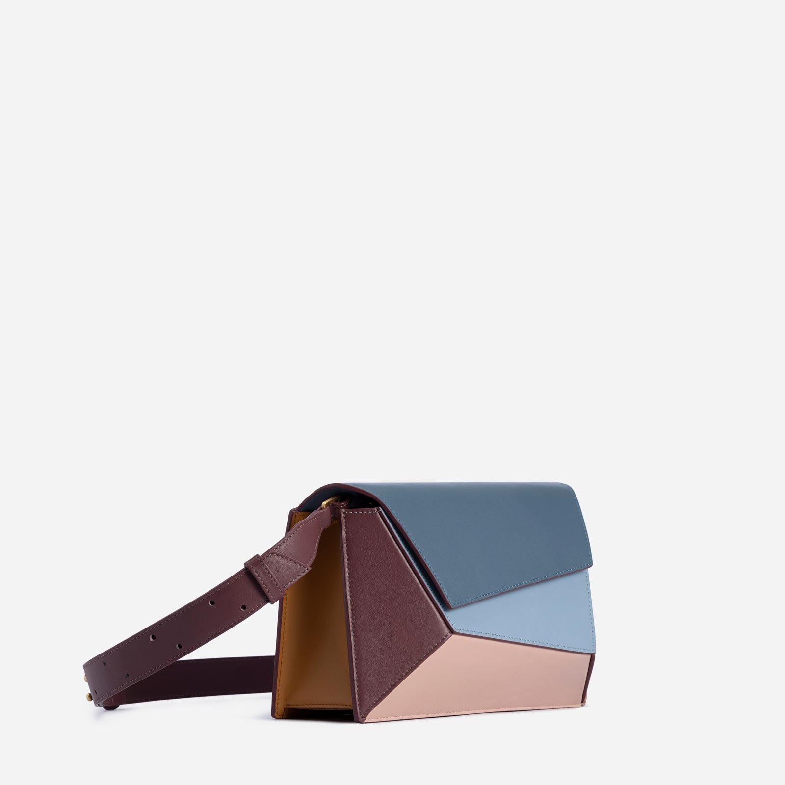 naomi bag