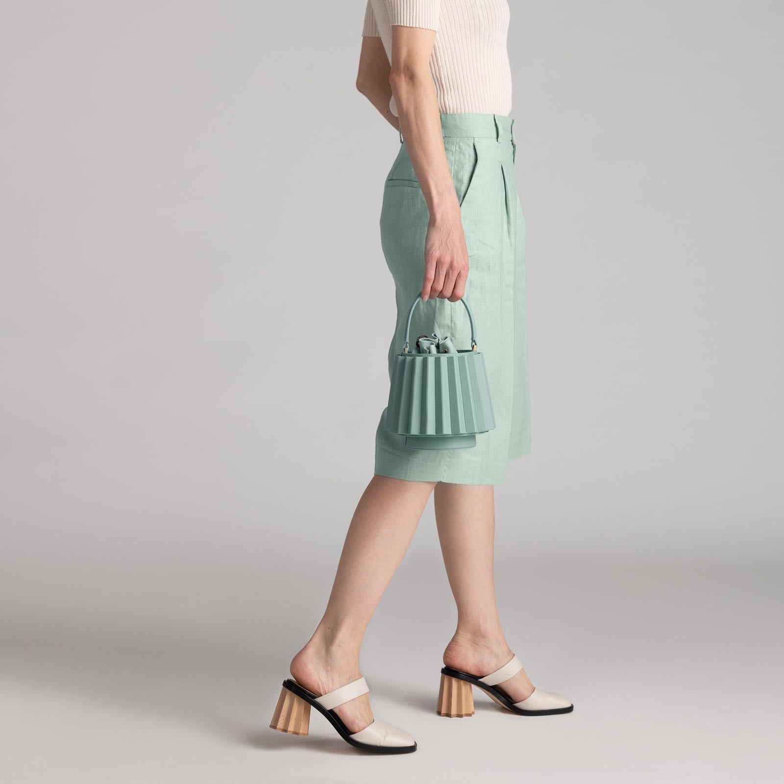 lantern bag pleated