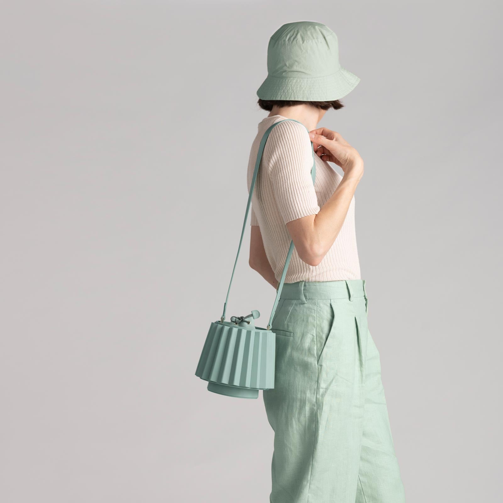 lantern bag pleated