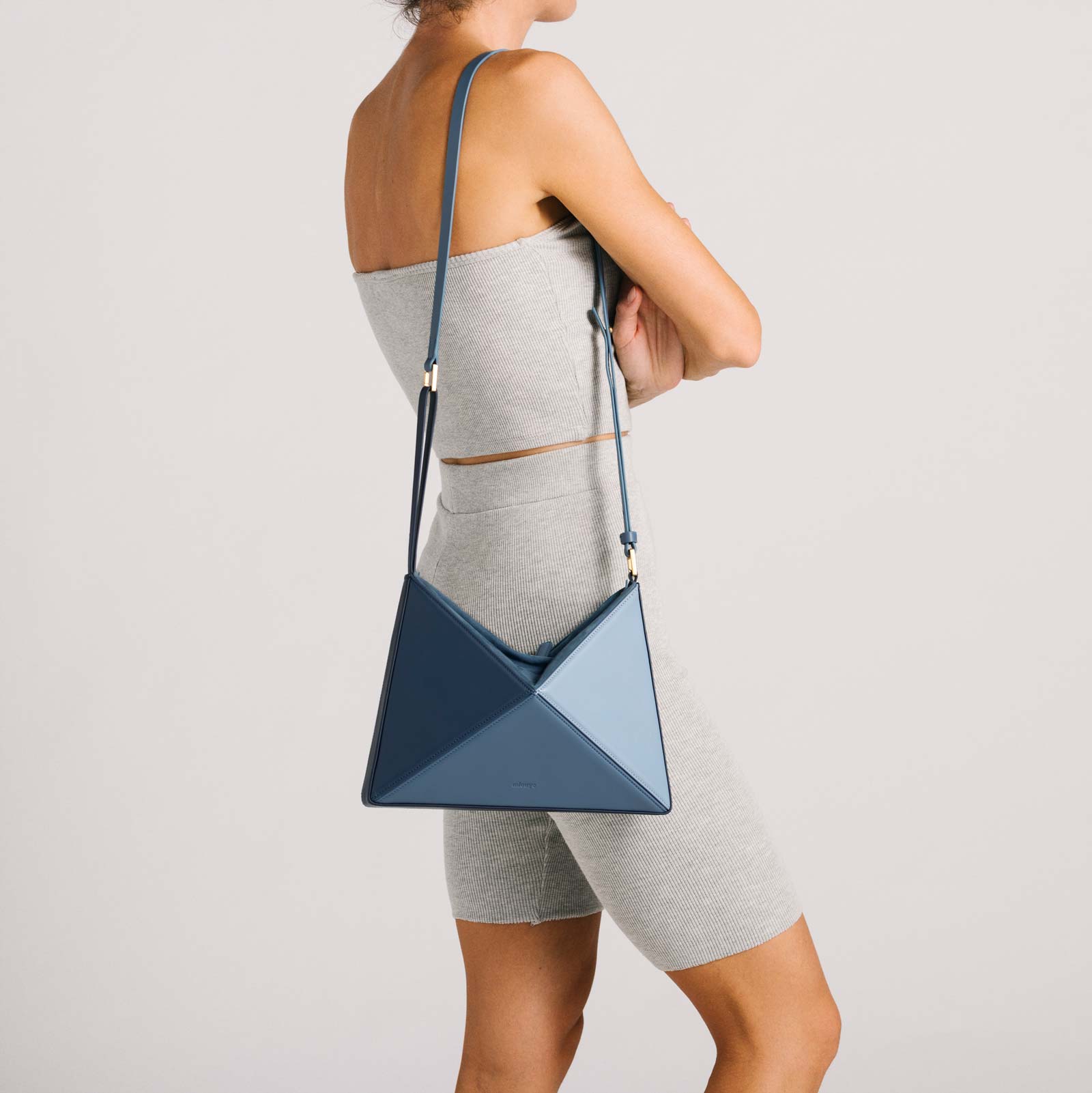 small convertible flex bag